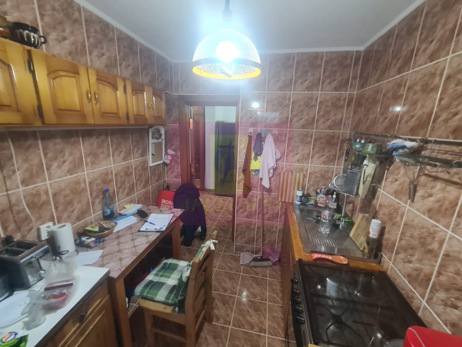 Apartament cu 3 camere de vanzare in Campina - Zona Cuza — fotografia 5