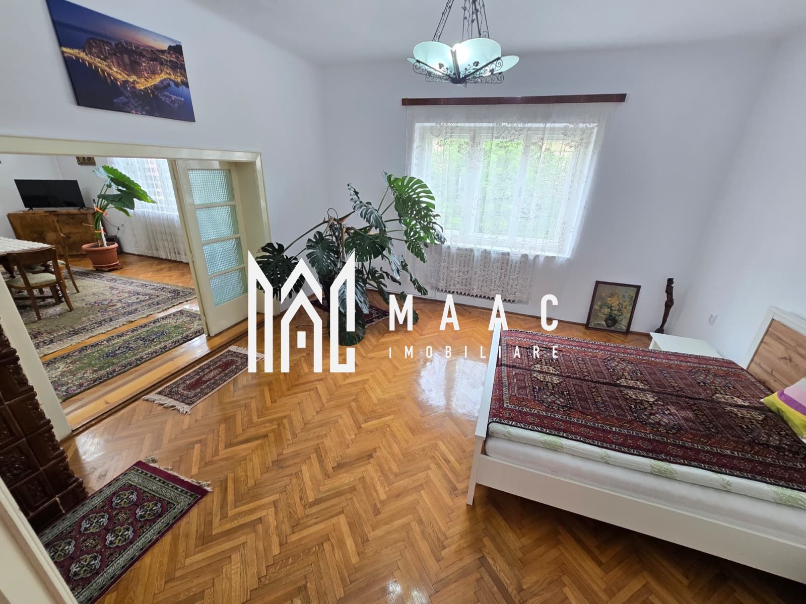 Apartament 4 camere 156 mpu zona Centrala Garaj Pivnita — fotografia 4
