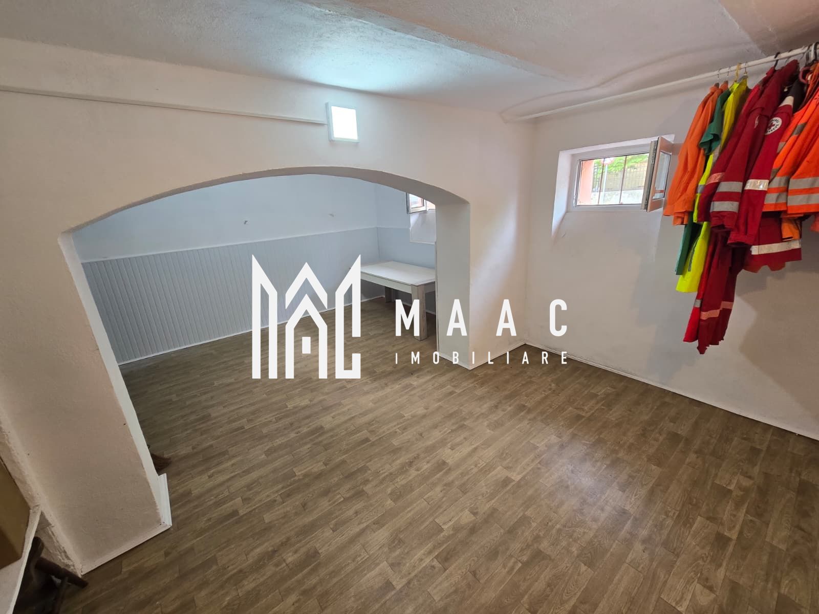 Apartament 4 camere 156 mpu zona Centrala Garaj Pivnita — fotografia 9