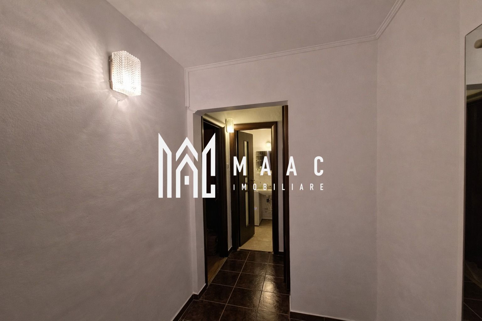 Apartament 4 Camere | 2 bai | 2 balcoane | Pivnita | Central — fotografia 10