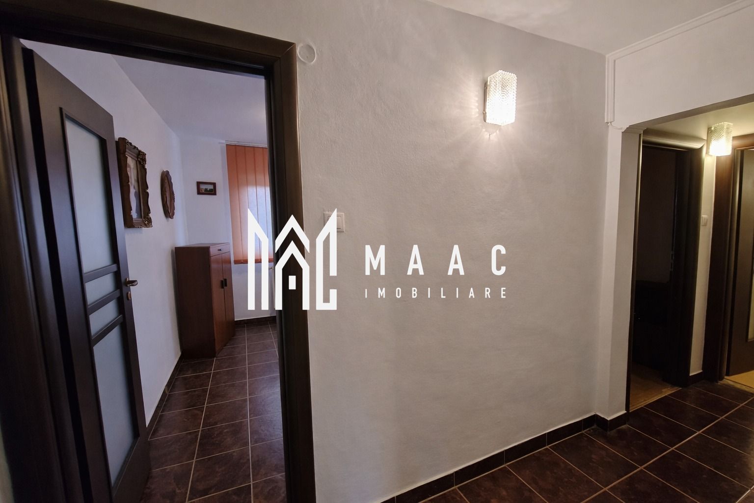 Apartament 4 Camere | 2 bai | 2 balcoane | Pivnita | Central — fotografia 15
