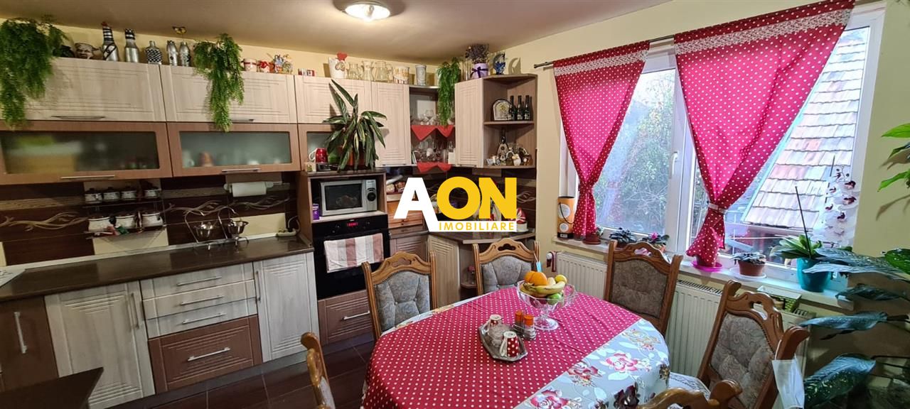 Casa de vanzare, Ultracentral, Pretabil Pensiune/Birouri/Cabinet