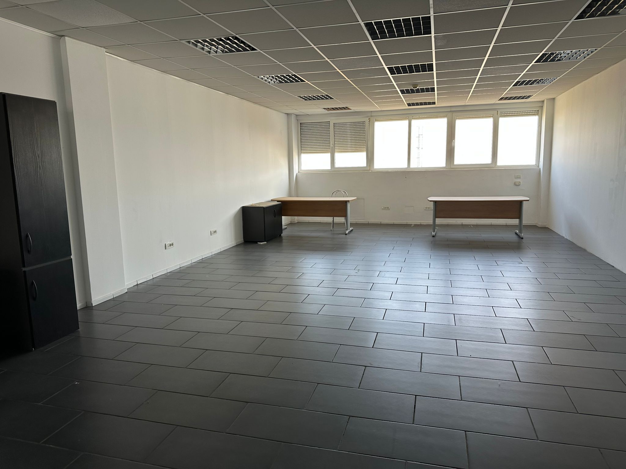 Spatiu depozitare - logistica 2.519 mp si birouri Chiajna A1 — fotografia 17