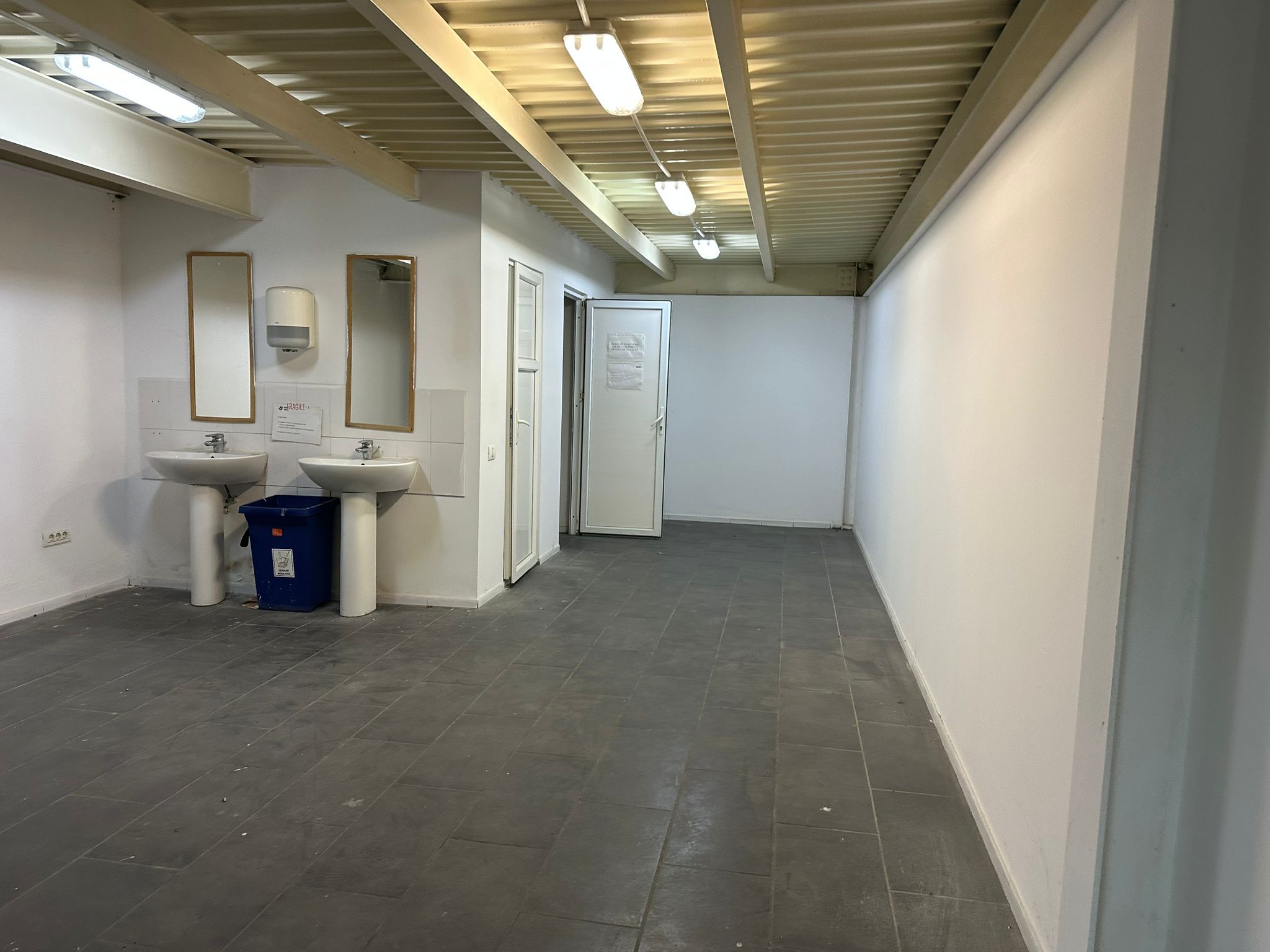 Spatiu depozitare - logistica 2.519 mp si birouri Chiajna A1 — fotografia 19
