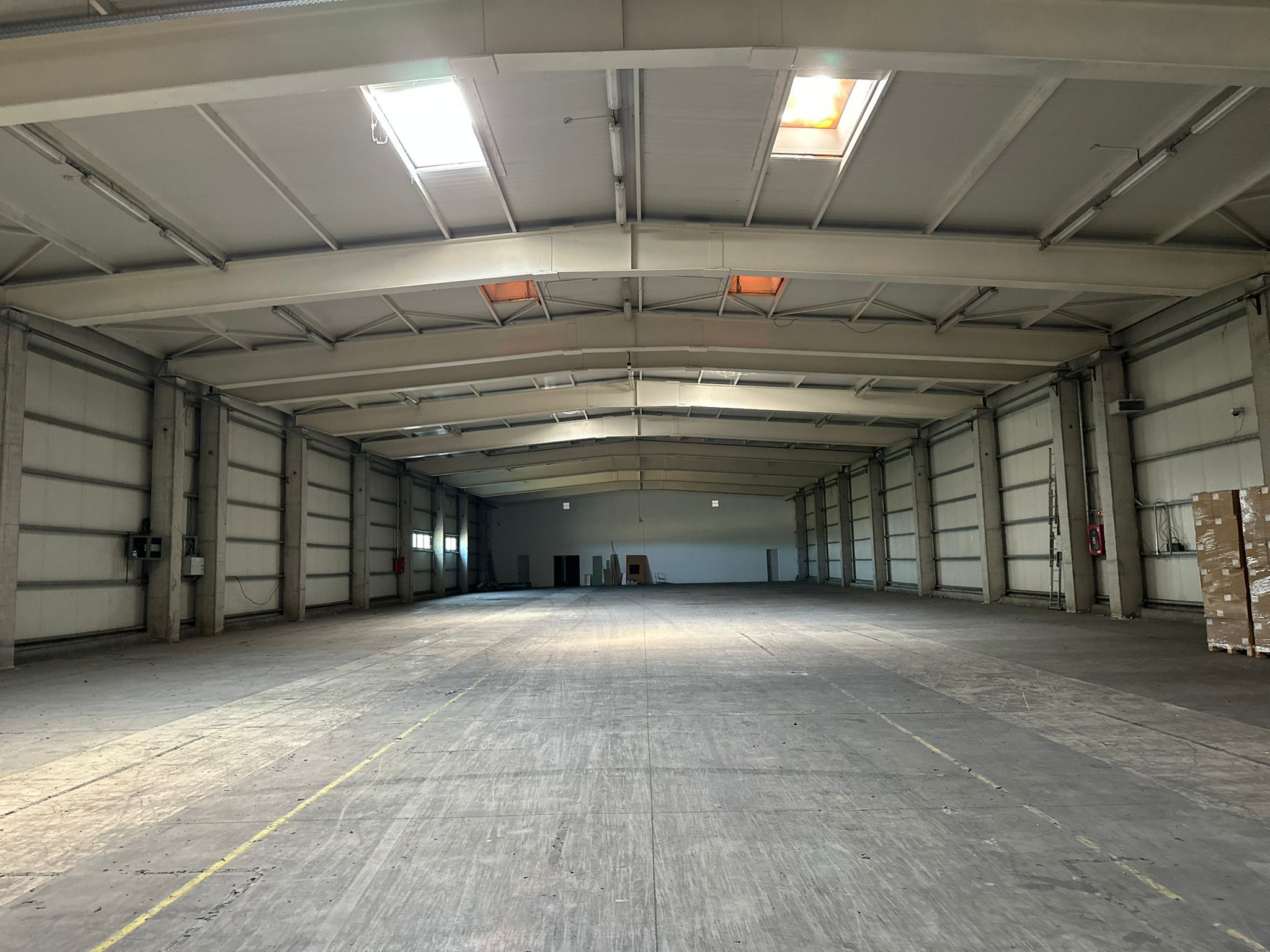 Spatiu depozitare - logistica 2.519 mp si birouri Chiajna A1 — fotografia 45