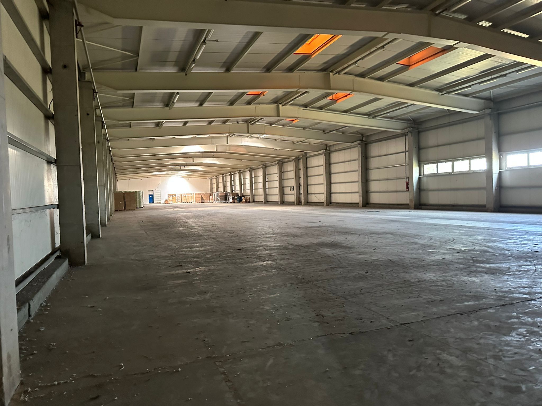 Spatiu depozitare - logistica 2.519 mp si birouri Chiajna A1 — fotografia 5