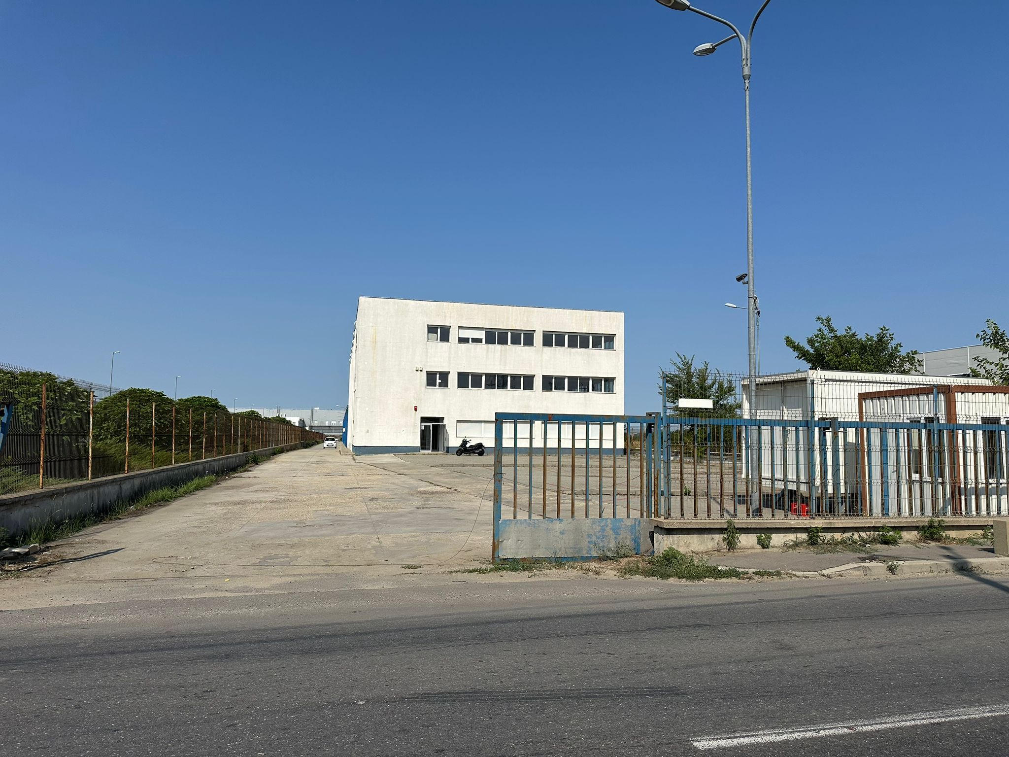 Spatiu depozitare - logistica 2.519 mp si birouri Chiajna A1 — fotografia 60