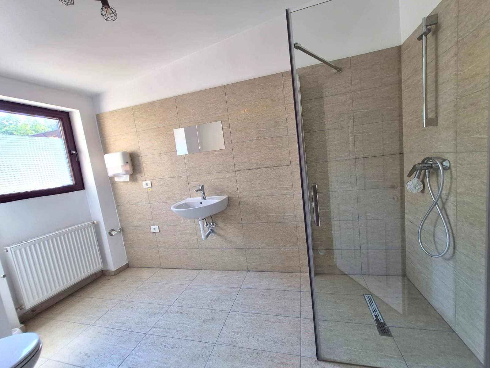 Apartament de închiriat | Aviatorilor | Vilă consolidată și renovată — fotografia 26