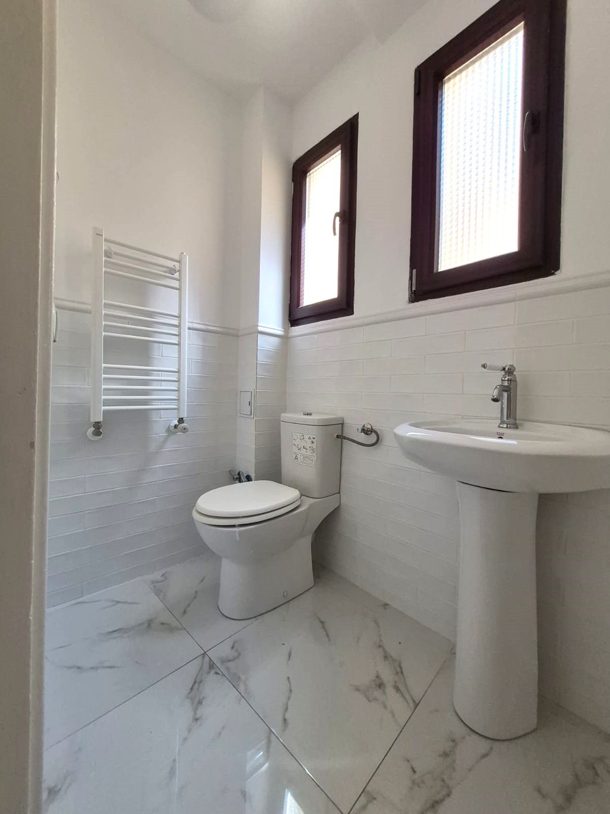 Apartament de închiriat | Aviatorilor | Vilă consolidată și renovată — fotografia 8