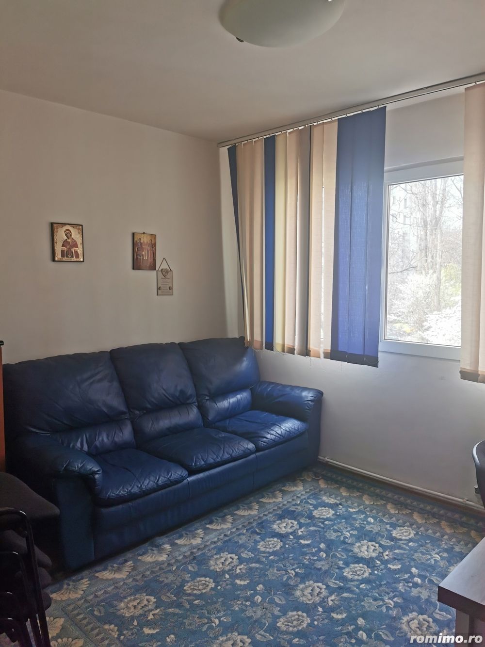 Proprietar , vand apartament , 4 camere cu centrala termica , boxa si loc parcare adp — fotografia 3