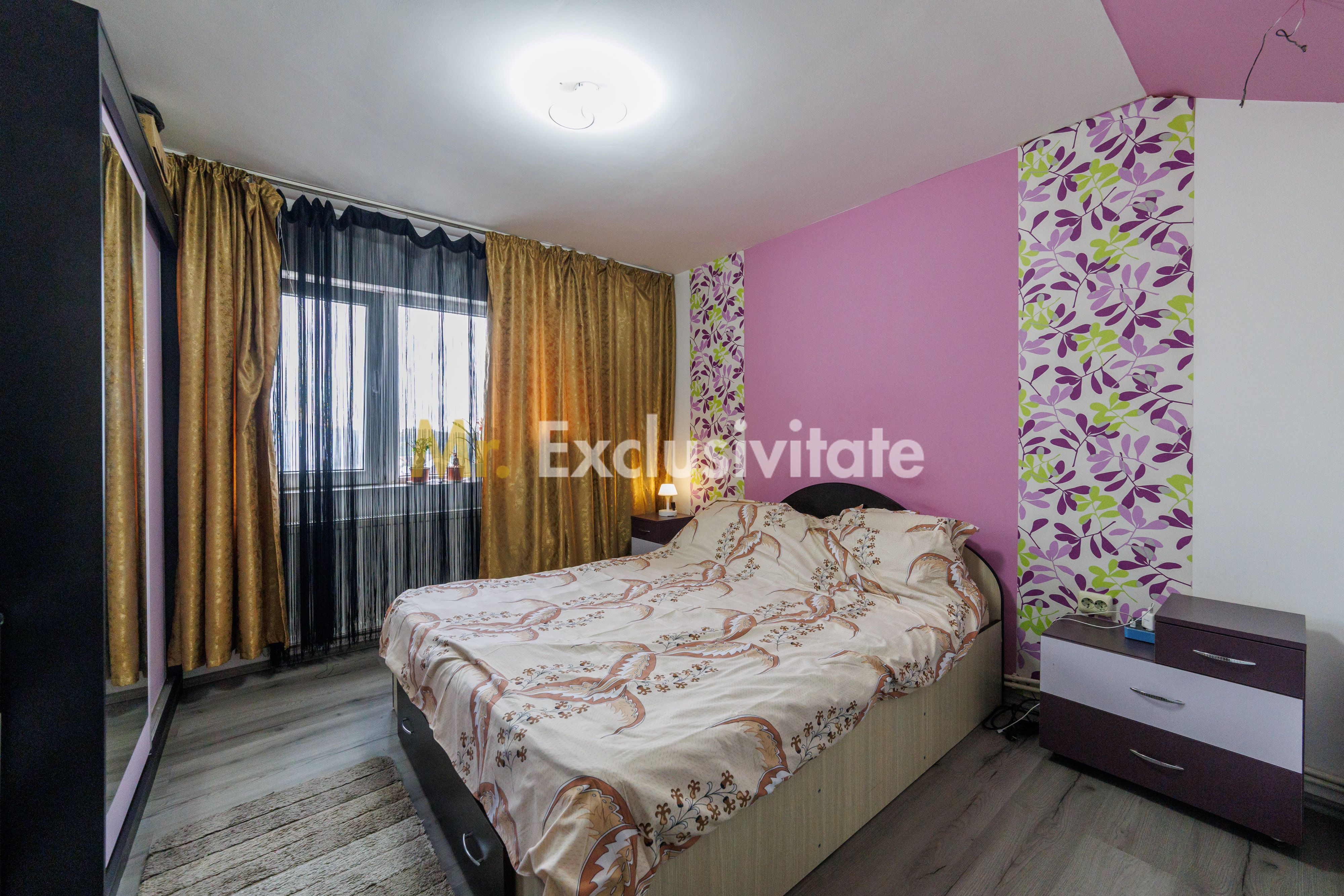 Apartament 4 camere, Trivale, Pitesti — fotografia 3