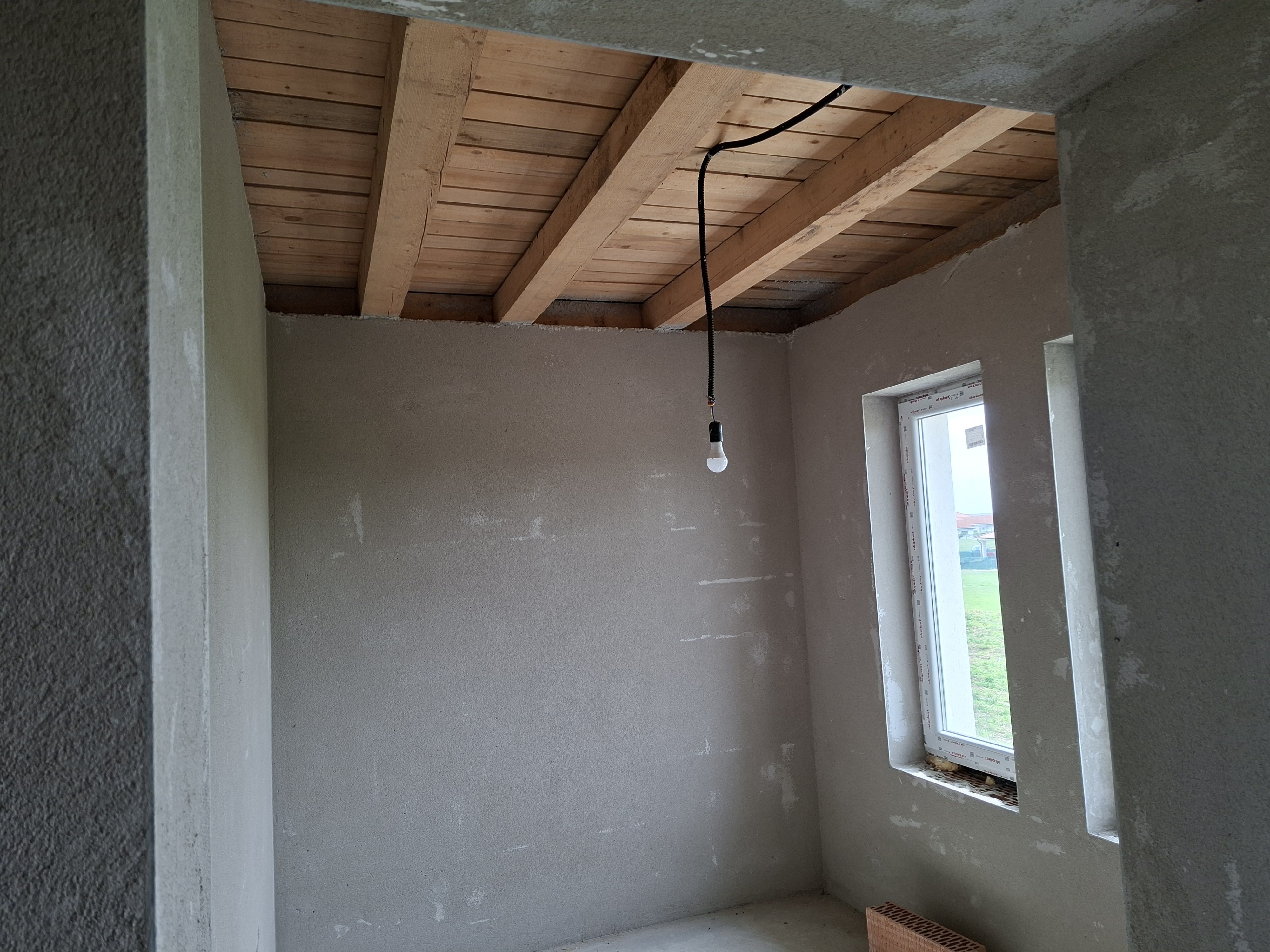CASA NOUA IN GRI DE VANZARE — fotografia 5