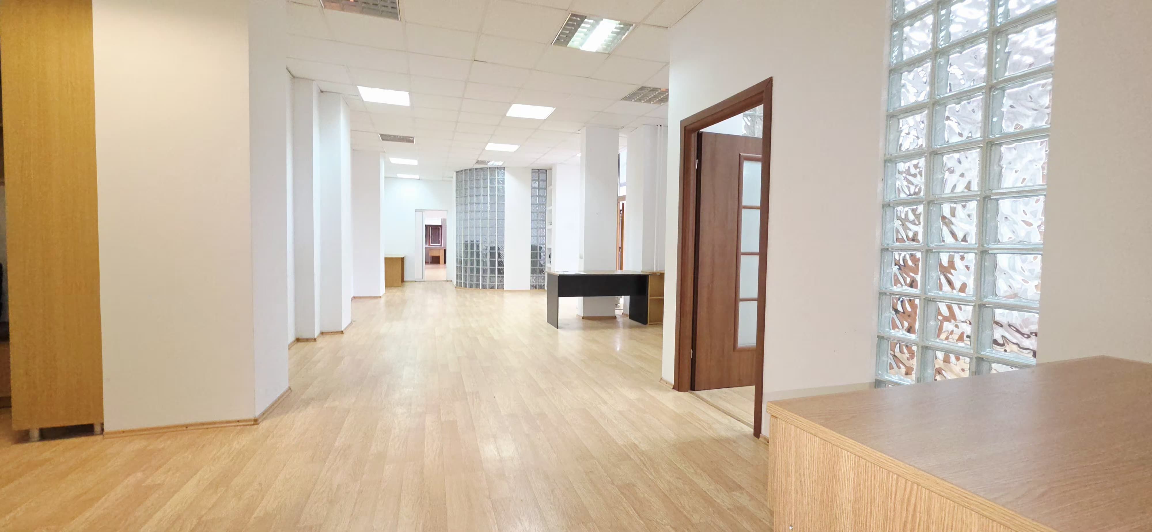 Spatiu comercial 300 mp - pozitie excelenta Turda, sector 1!