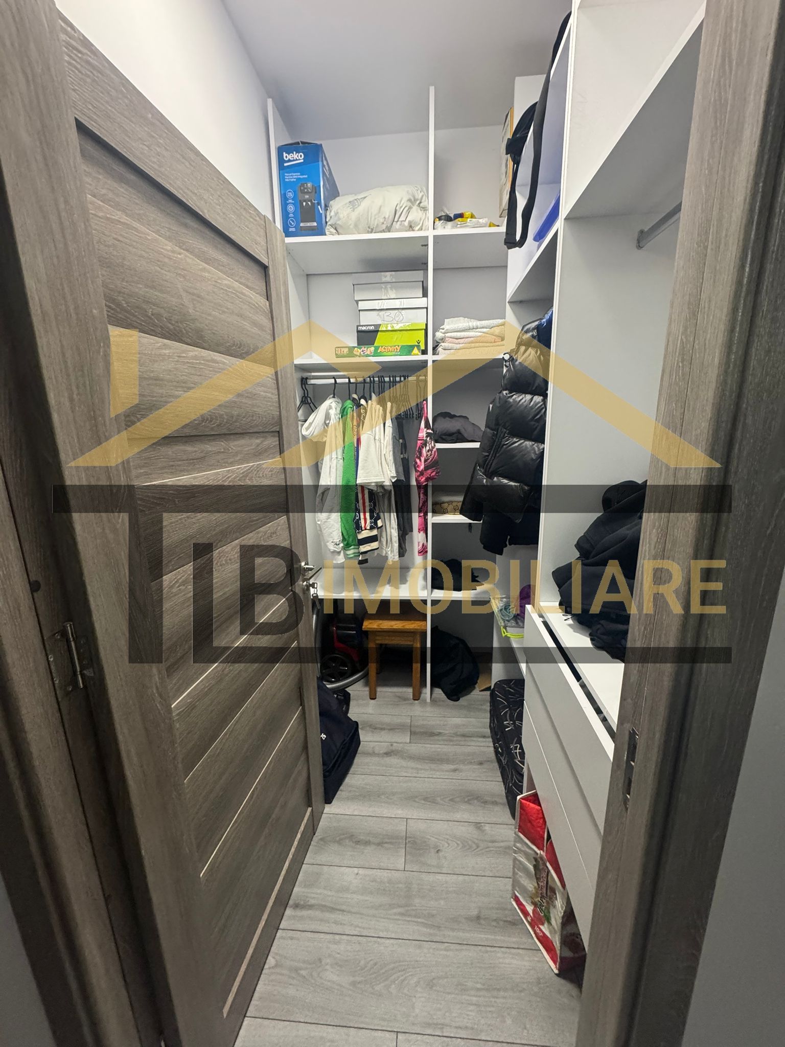 Apartament cu 2 camere, 56 mp, semidecomandat, Zona Shopping City — fotografia 10