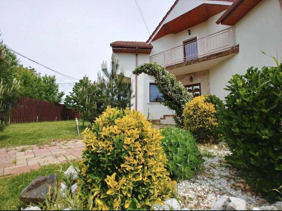 Casa zona rezidentiala — fotografia 4