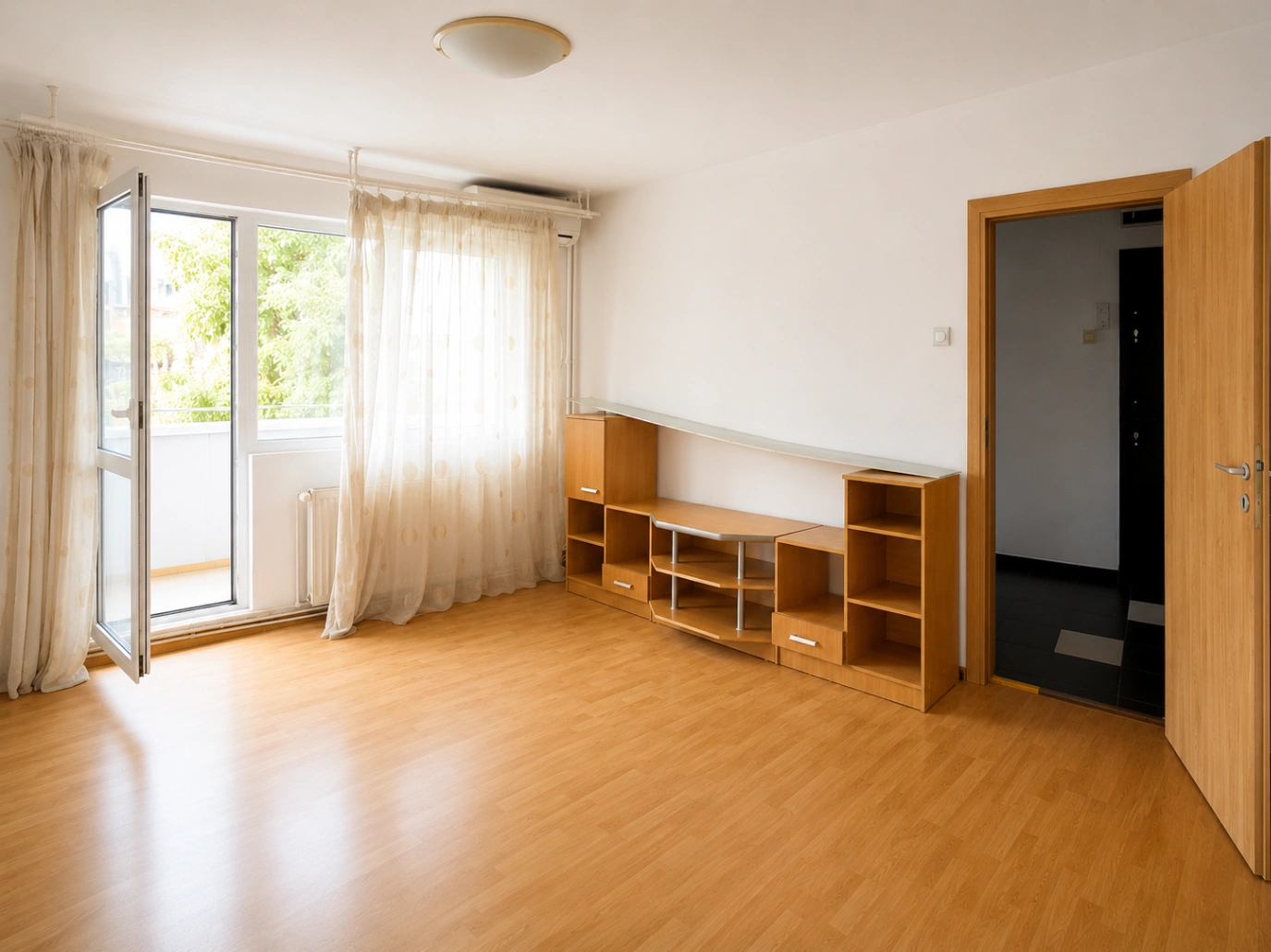 Apartament 2 camere de vânzare în Brașov — fotografia 3