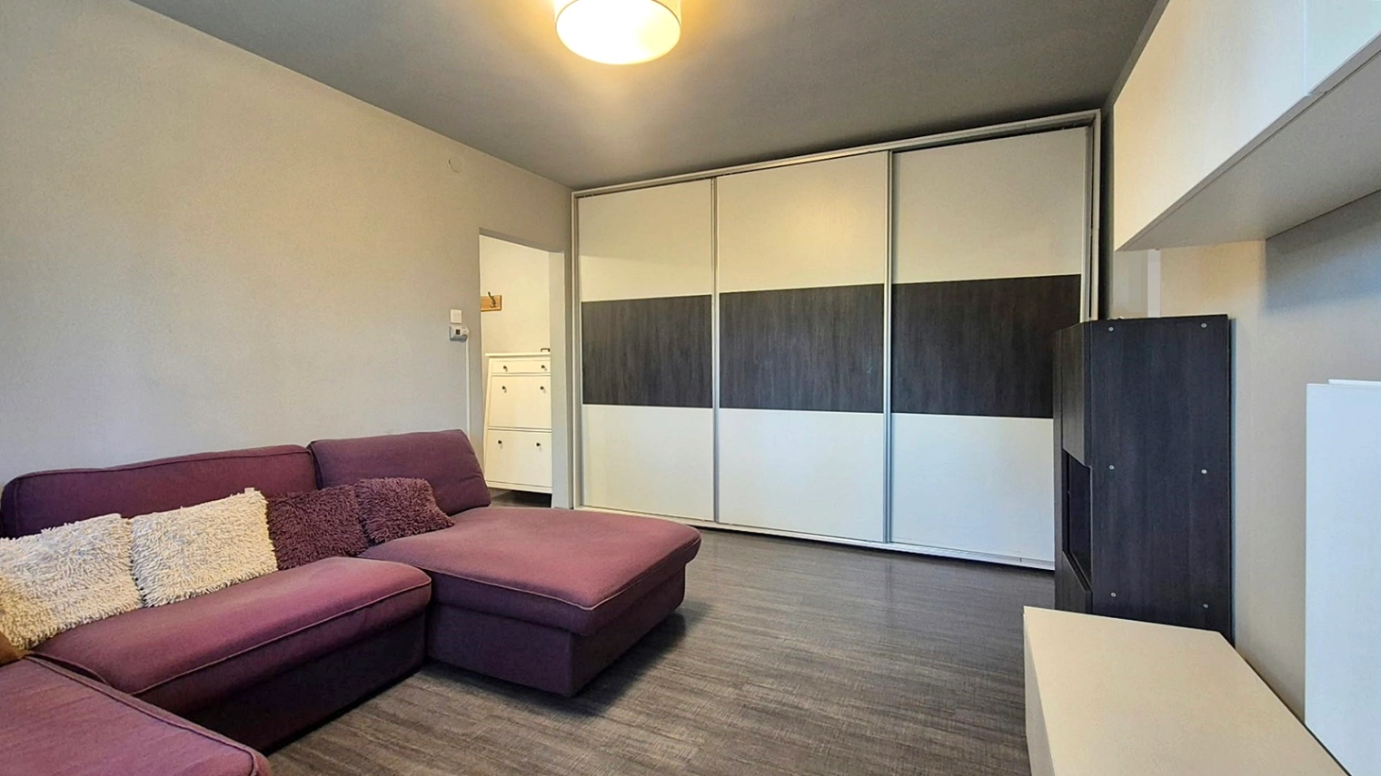 Apartament mobilat si utilat, ideal investitie. ZERO comision. — fotografia 5