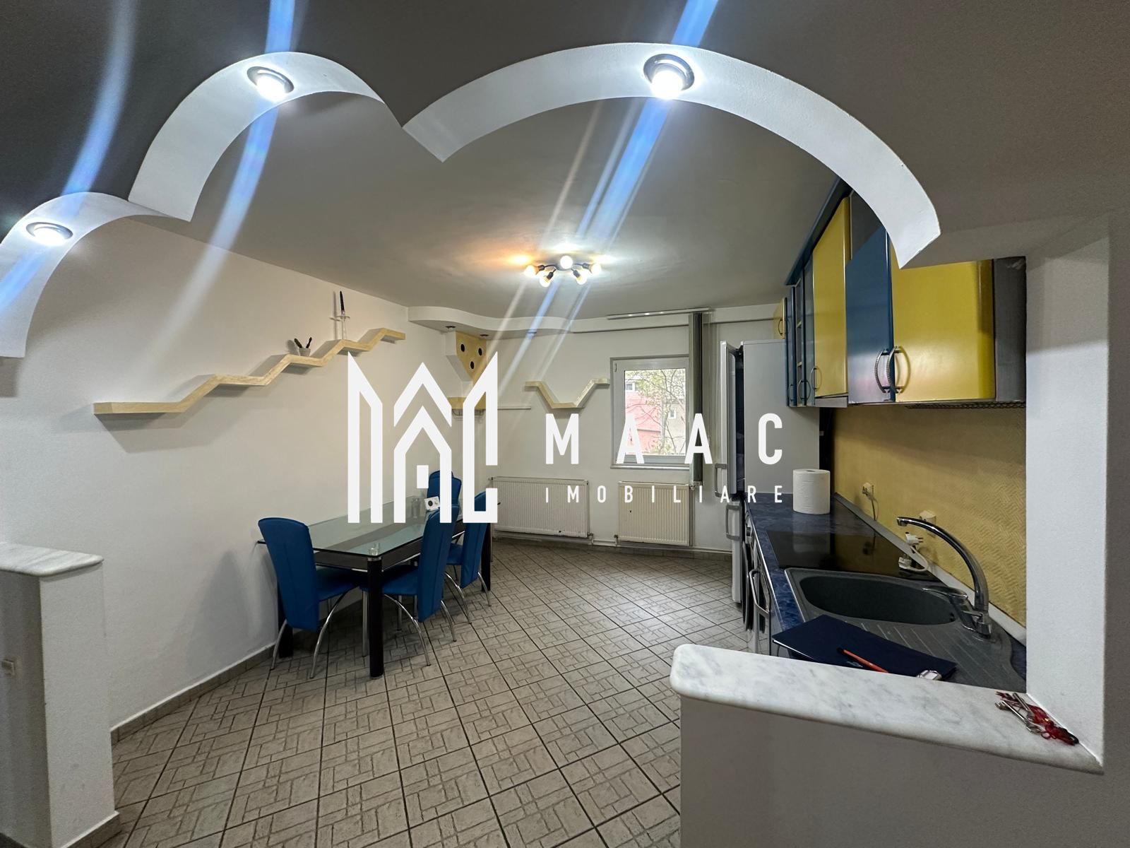 APARTAMENT 3 CAMERE I DECOMANDAT I MIHAI VITEAZUL