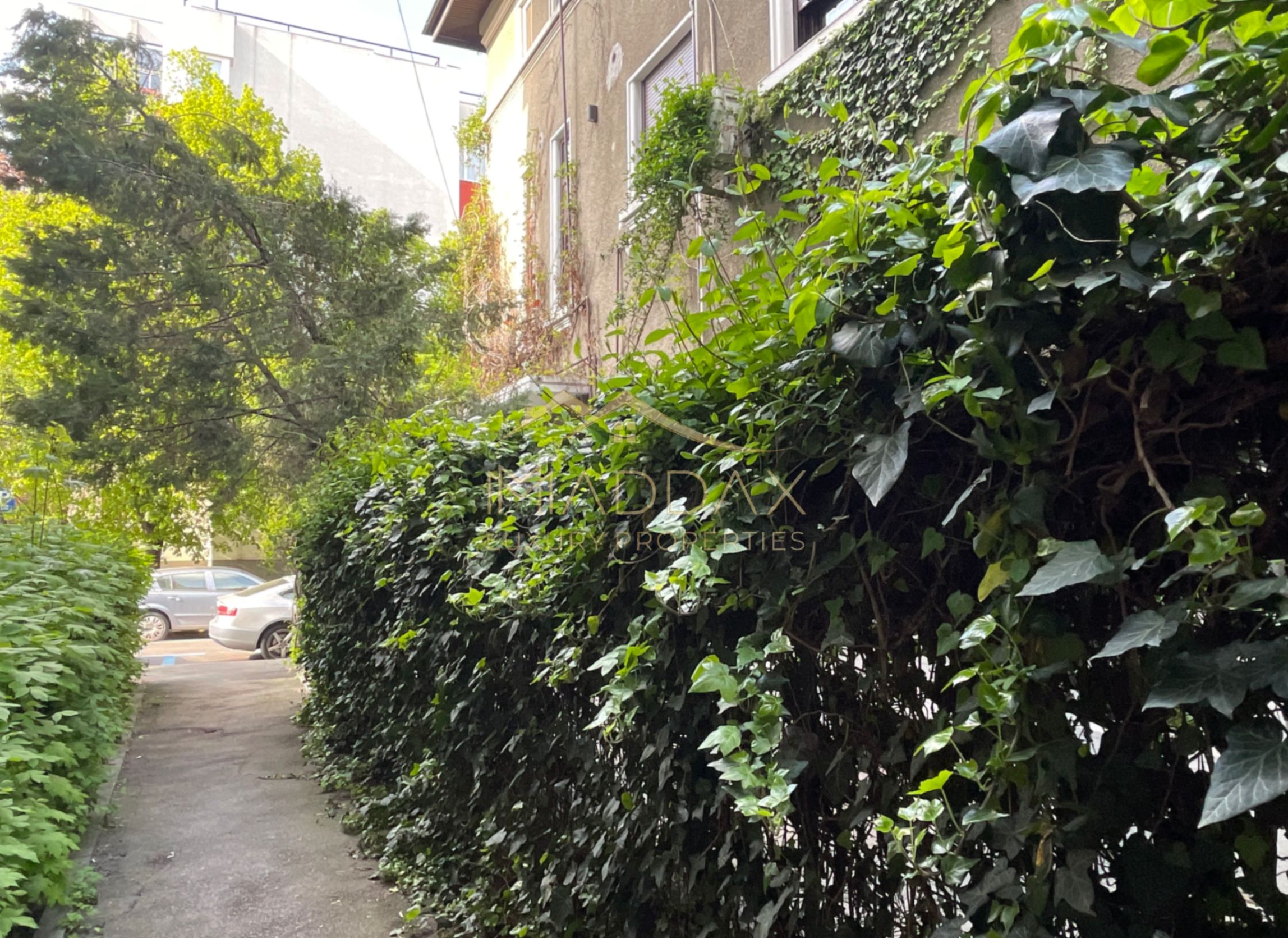 Garsoniera Premium in Vila interbelica**Boxa+Mansarda+Curte/R. Beller/DOROBANTI — fotografia 36
