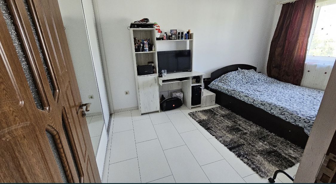 Ap 3 camere vand sau schimb — fotografia 5