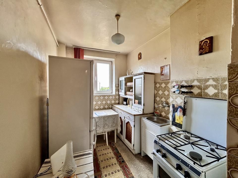 Apartament 2 camere, decomandat, Ultracentral, Ploiesti — fotografia 11