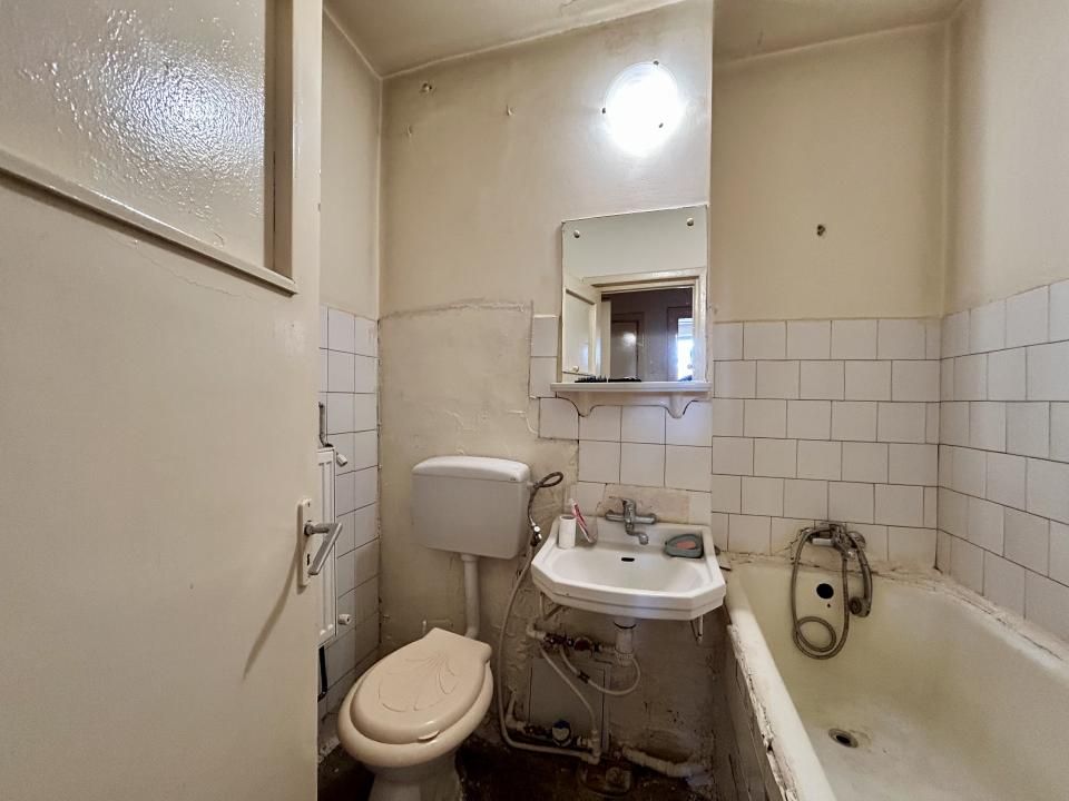 Apartament 2 camere, decomandat, Ultracentral, Ploiesti — fotografia 13