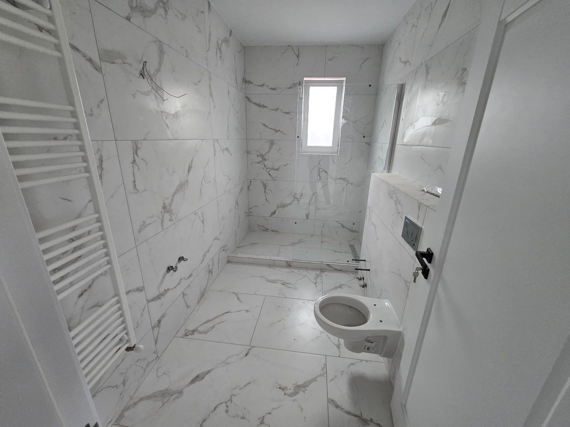 Casa 4 camere la cheie,130 mp,500 mp teren,cartier Unirii — fotografia 13