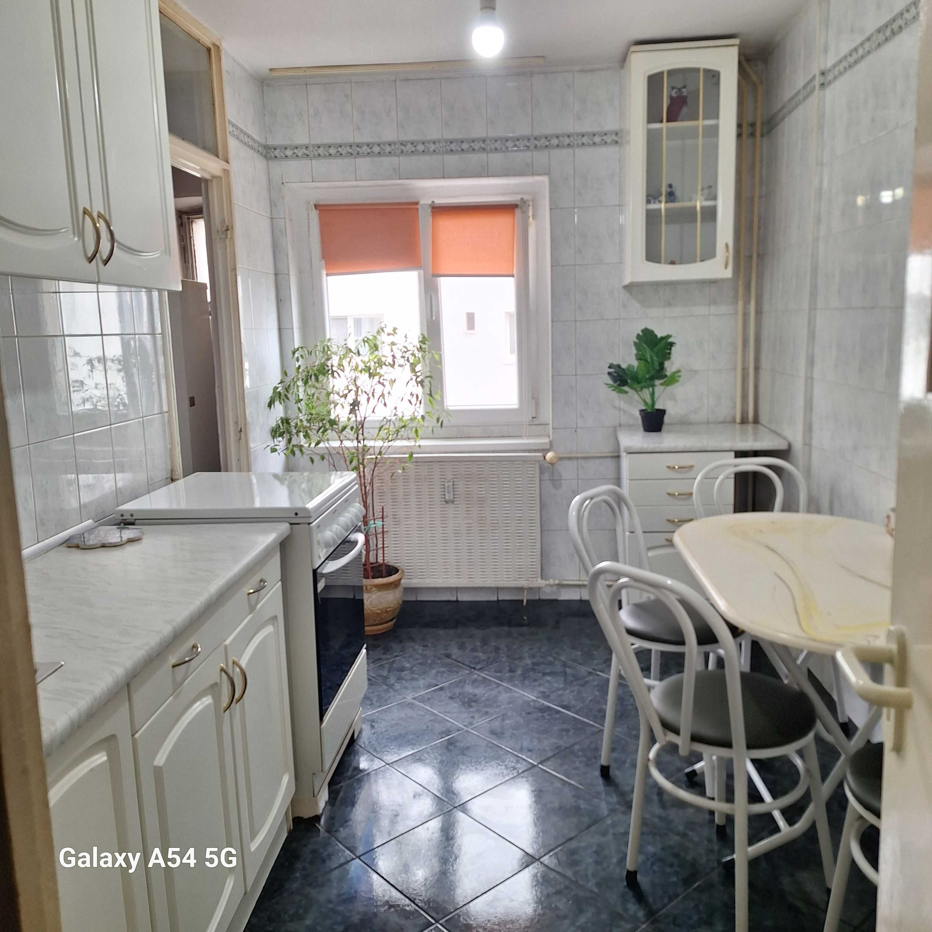 Inchiriere 2 camere rond alba iulia/bd decebal 520 euro — fotografia 5