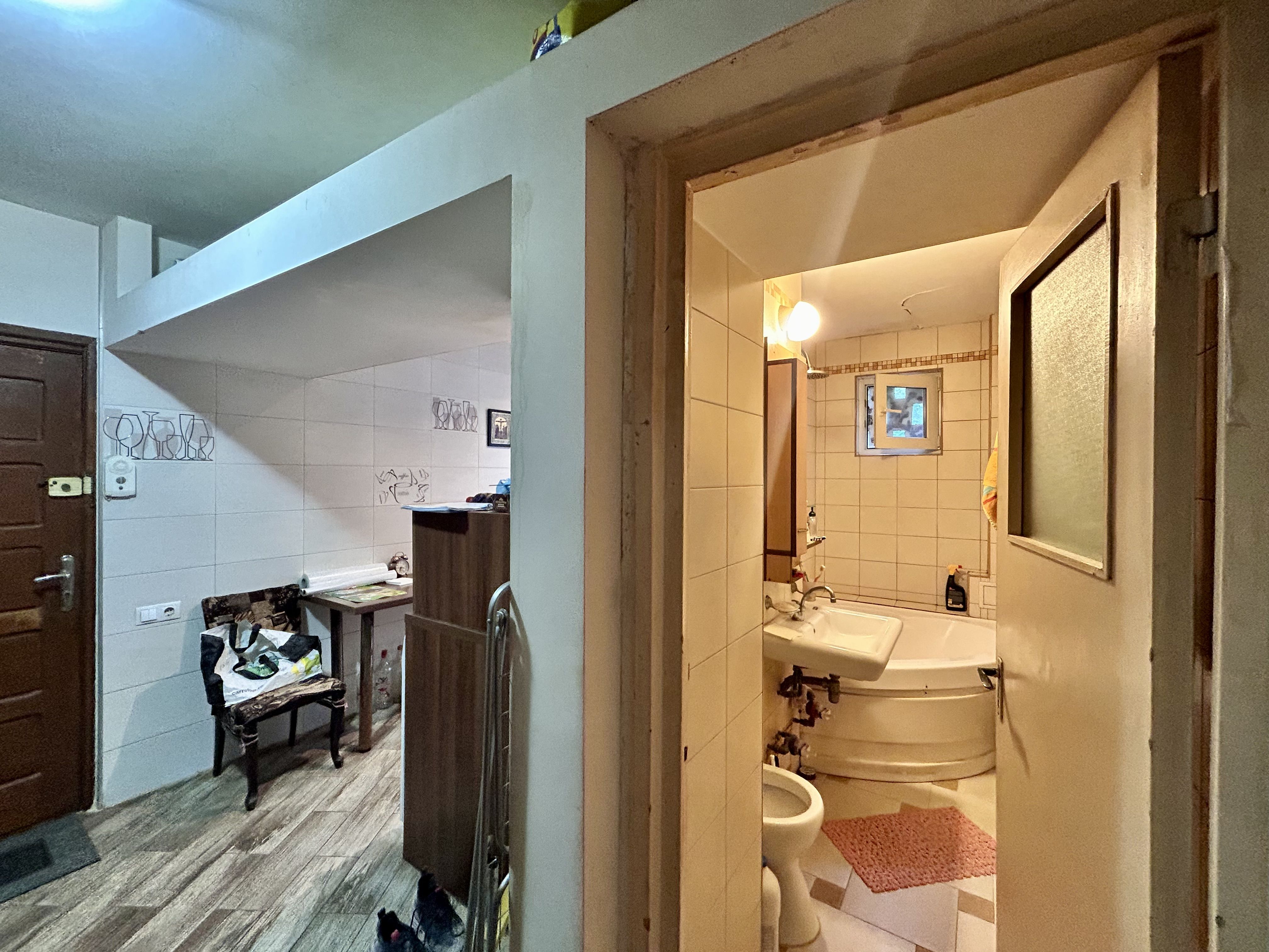 Apartament 2 camere, parter, balcon, zona Vest - Aurora, Ploiesti — fotografia 3