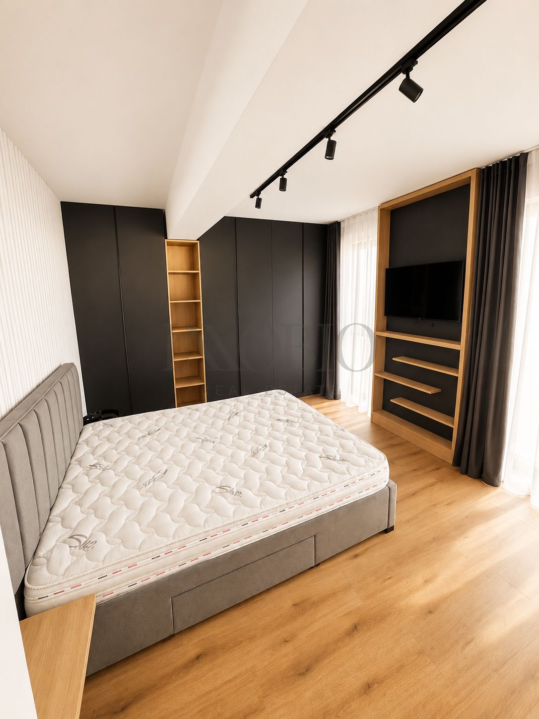 Apartament premium cu 4 camere și terasă generoasă — fotografia 4