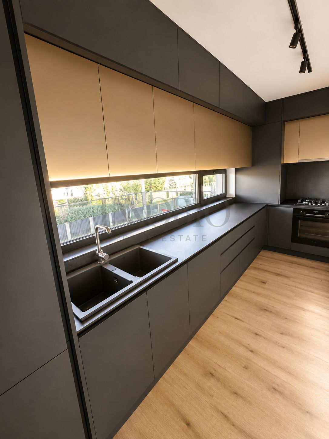 Apartament premium cu 4 camere și terasă generoasă — fotografia 6