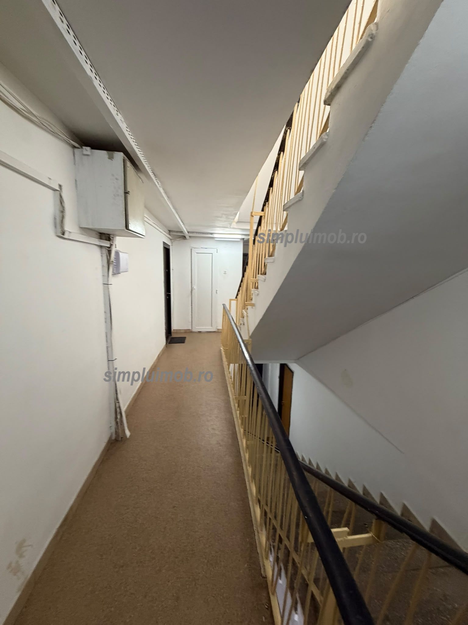 Piata Sudului Decomandat 2 Camere Etaj Intermediar — fotografia 12