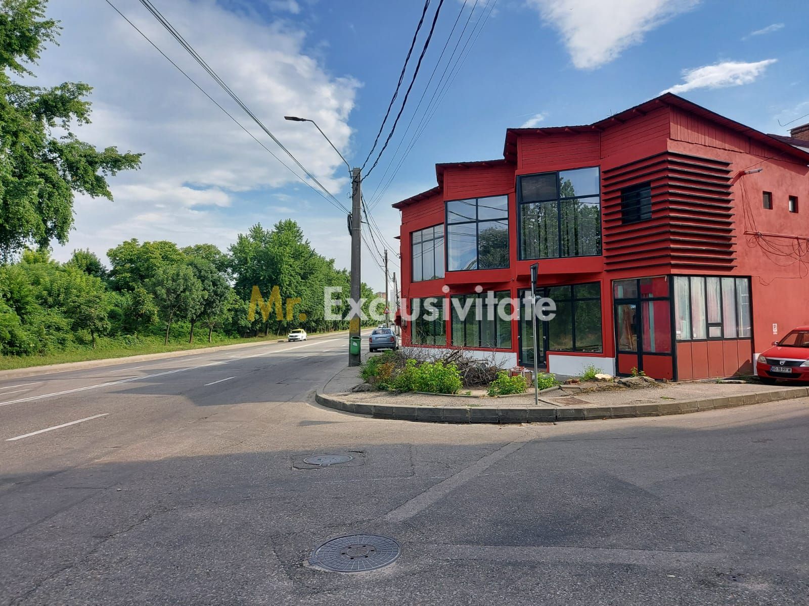De închiriat -Spatiu Stradal, zona semicentrala, str Raurilor- Pitesti — fotografia 5