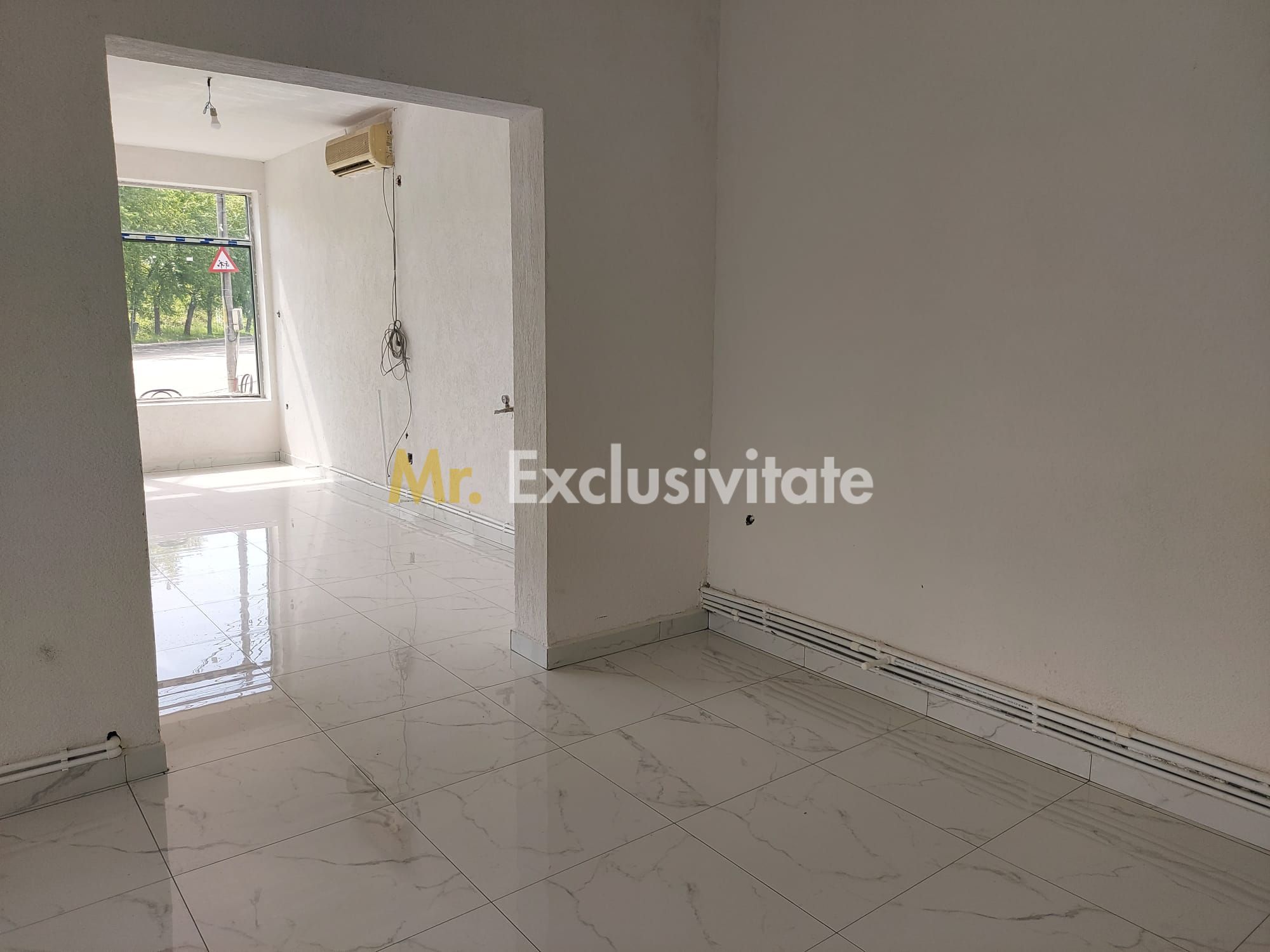 De închiriat -Spatiu Stradal, zona semicentrala, str Raurilor- Pitesti — fotografia 6