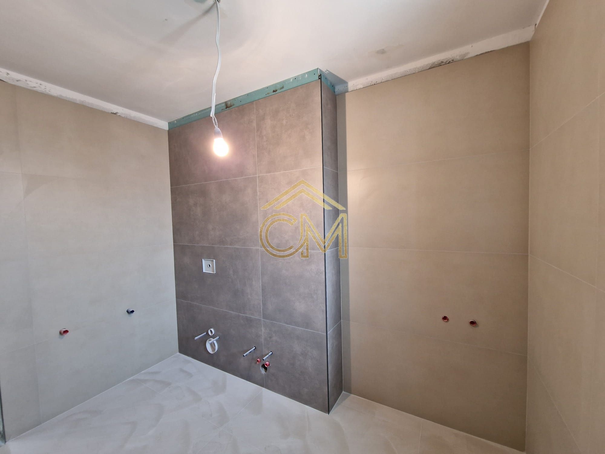 Casă 4 Camere - 110 MPU - 264 MP Teren - La Cheie — fotografia 7