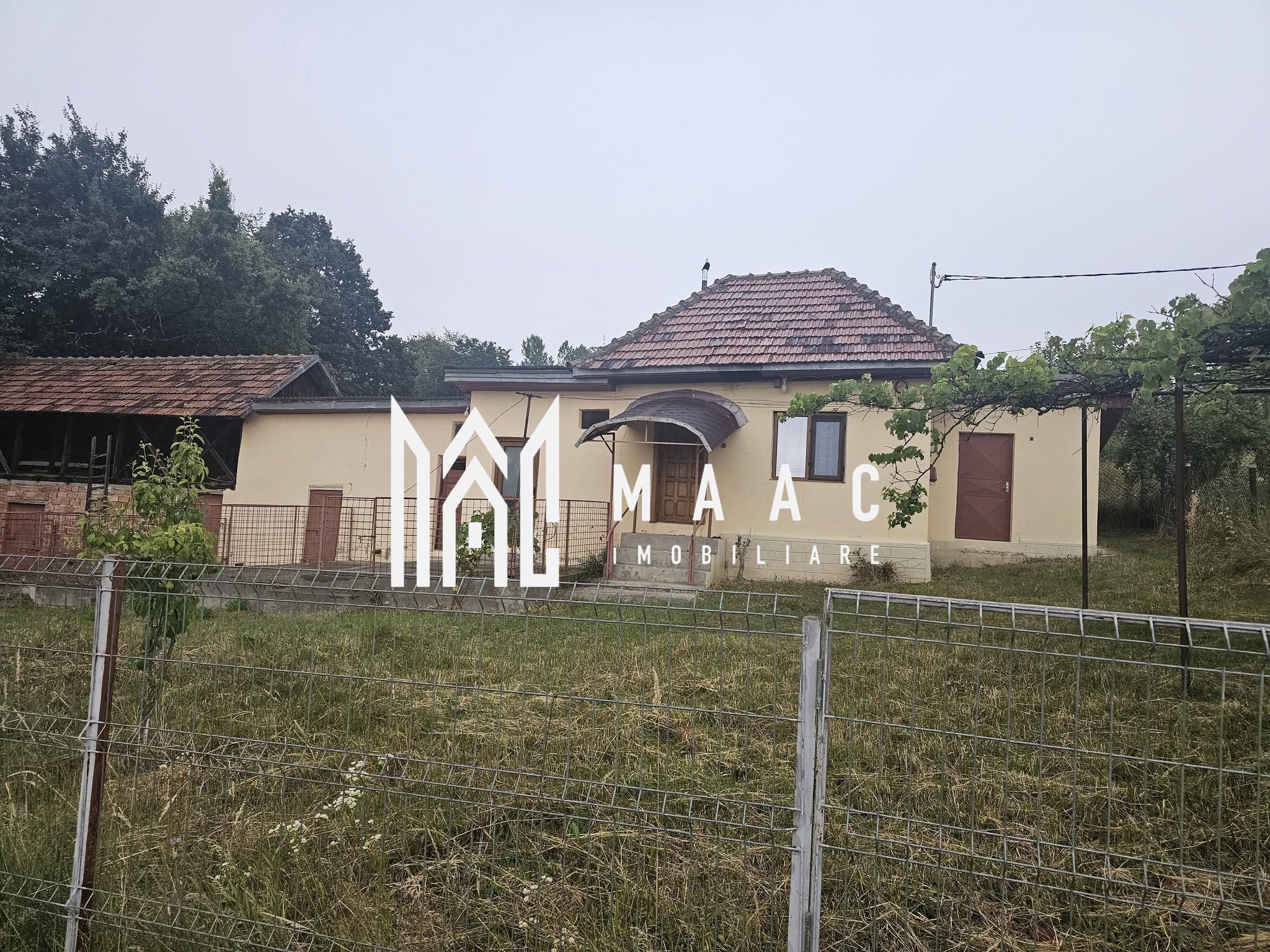 Casă 1 cameră de vânzare | Rădăcinești, Vâlcea | 5500 mp teren