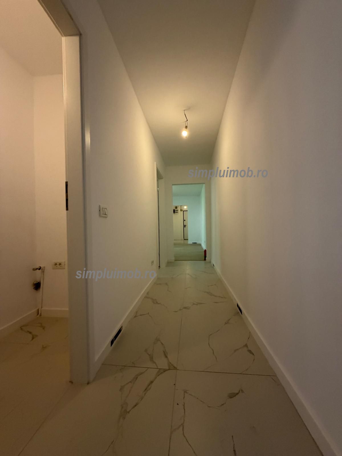 Metrou Titan renovat complet 3 camere — fotografia 7