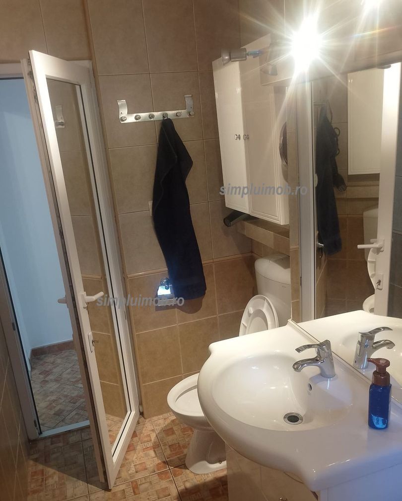 Decomandat- 3Camere- Crangasi Lacul Morii — fotografia 13
