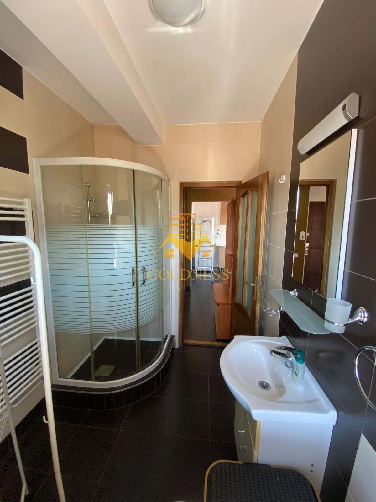2 camere, moder, parcare, Gheorgheni str. Bancusi Zona Vibre, Cipariu — fotografia 6