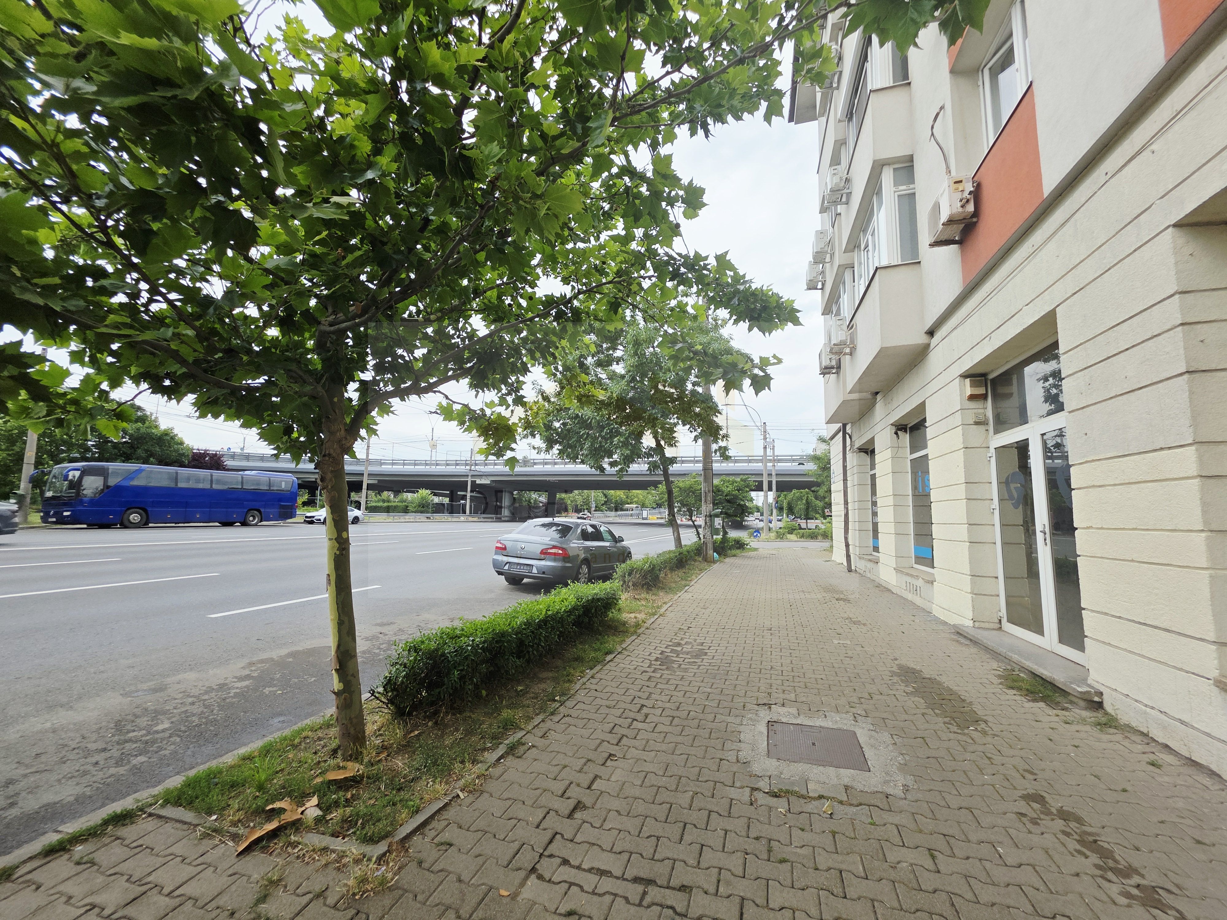 Spațiu comercial 300 mp, vitrină stradală, Calea Griviței – Pod Basarab — fotografia 3