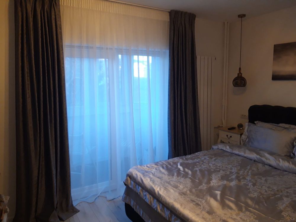Vand apartament zona Razoare (mobilat, utilat premium) — fotografia 5