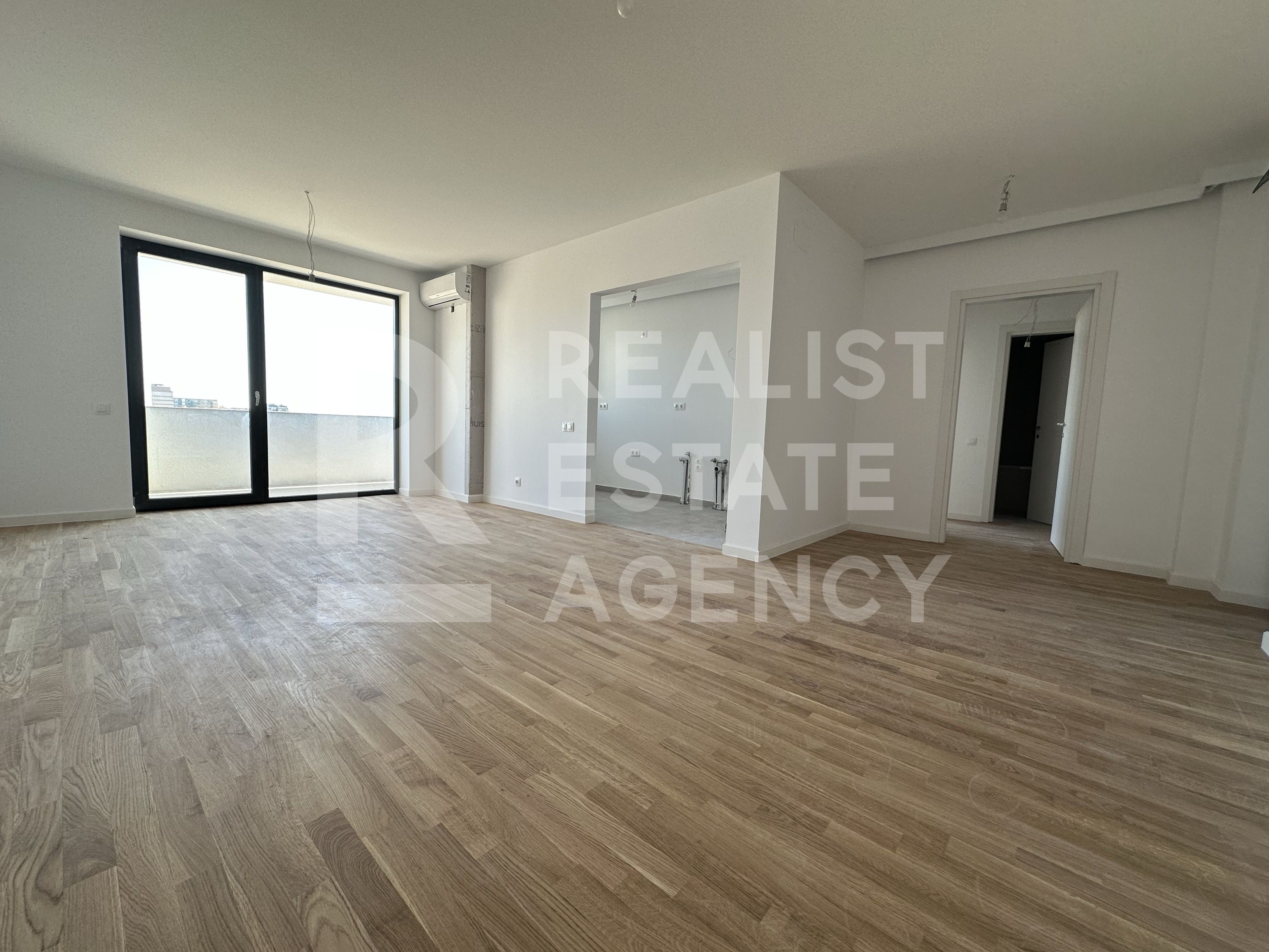 Apartament cu 2 camere  - Vedere spre lac, zona Sisești