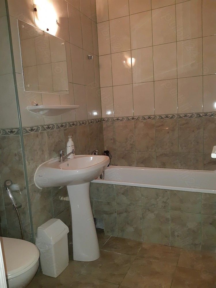 Apartament cu 3 camere ultracentral - Universitate — fotografia 5