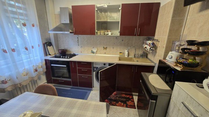 Vand apartament cu 2 camere pe Valea Oltului la 8 minute de metrou — fotografia 3