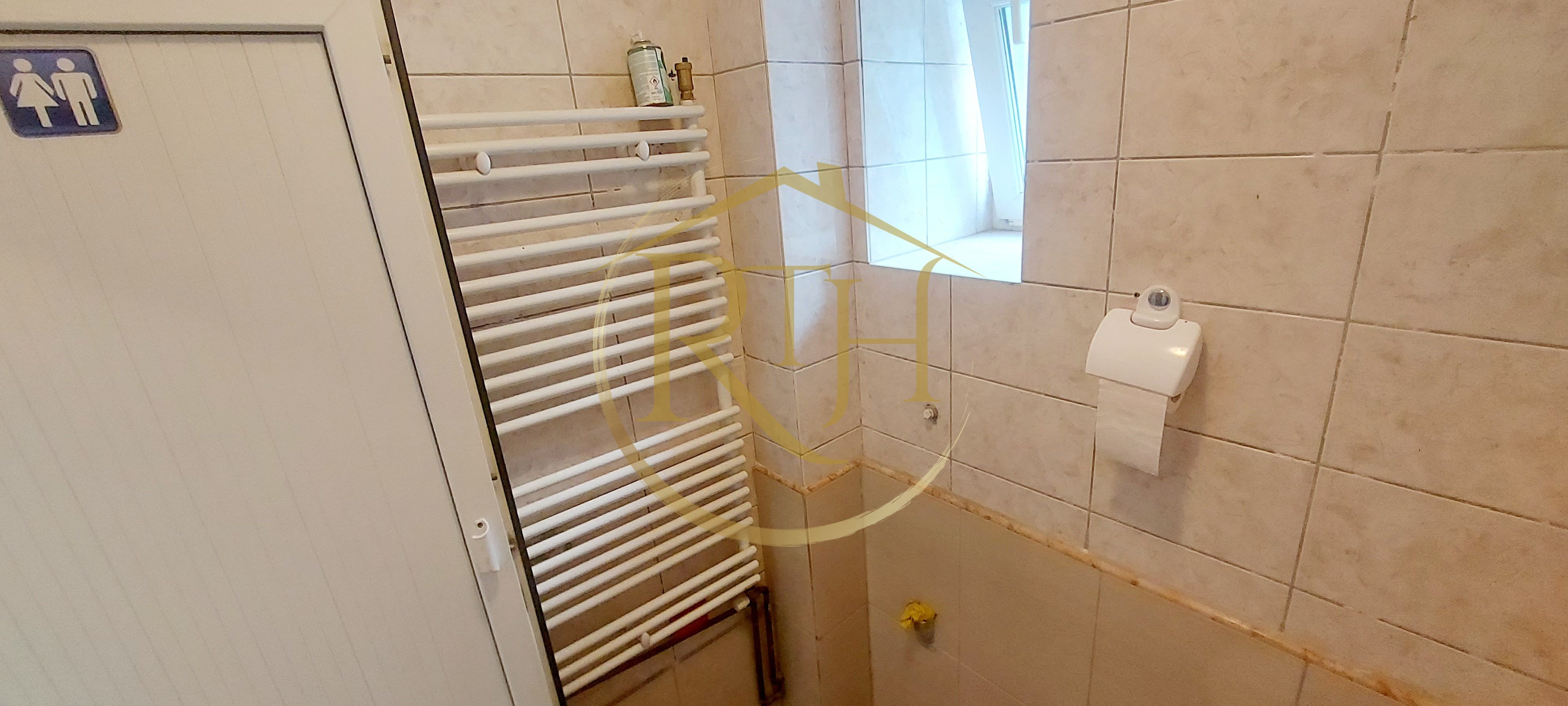 Se inchiriaza spatiu comercial situat in apropiere de Piata 700 si Piata Unirii — fotografia 12