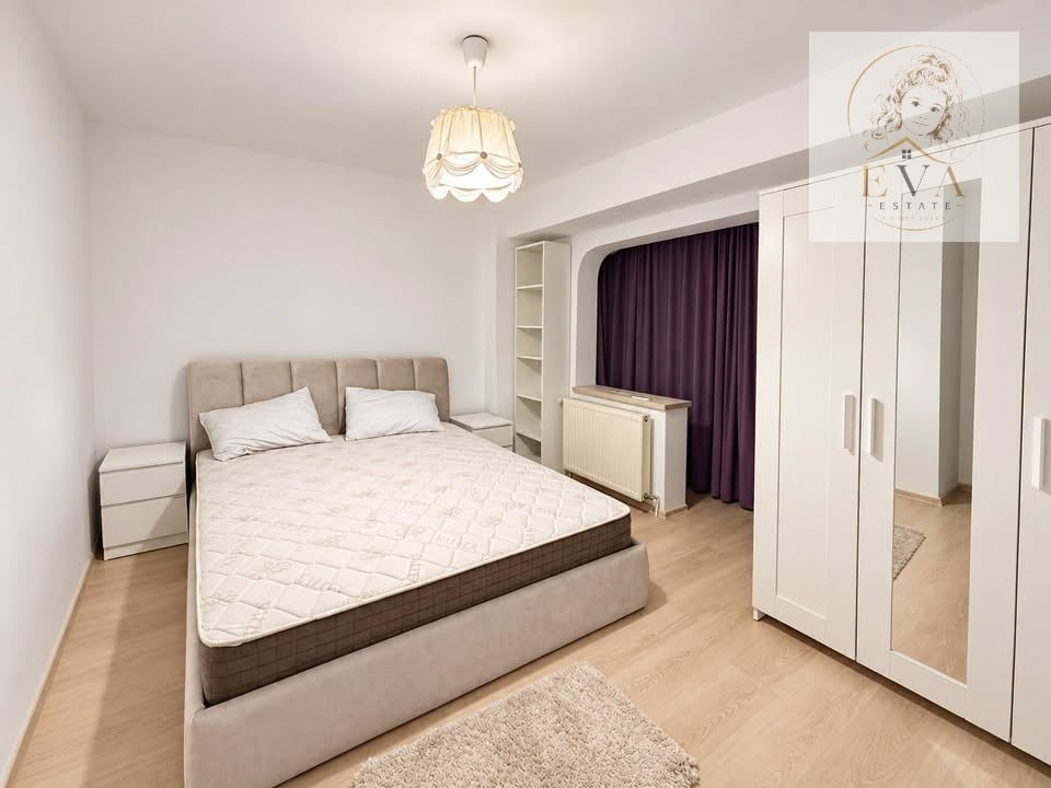 DE ÎNCHIRIAT APARTAMENT 3 CAMERE 110 MP+LOC DE PARCARE — fotografia 3