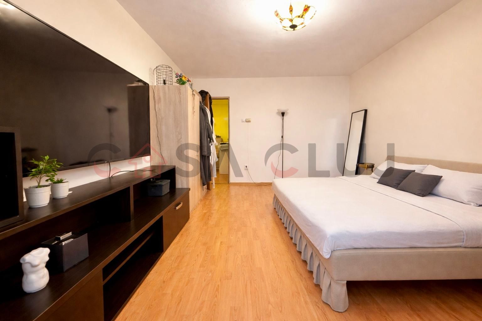 2 camere decomandate, lângă Baza Sportivă La Terenuri