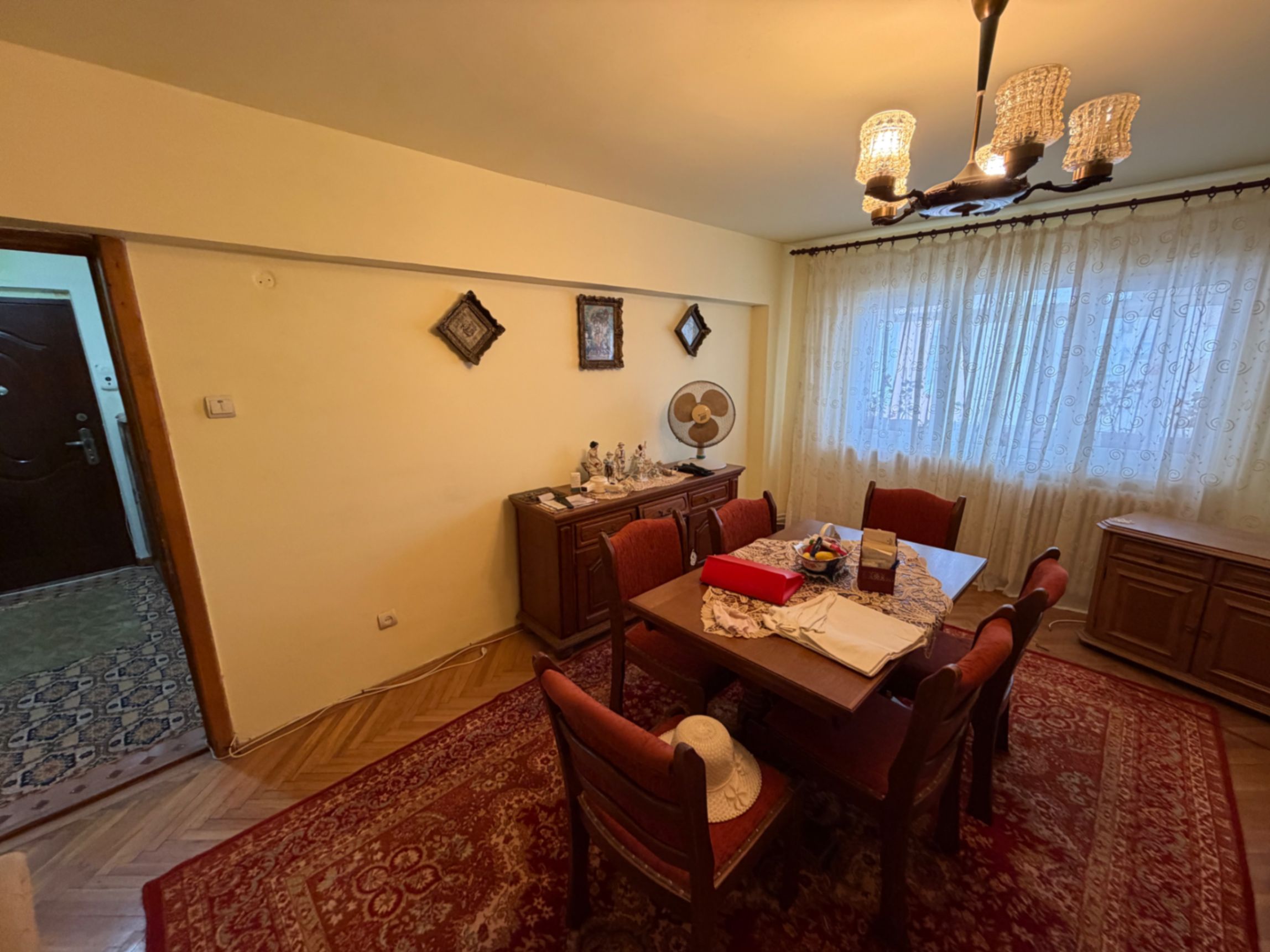 Apartament 3 camere, etaj 2 - Cugir — fotografia 11