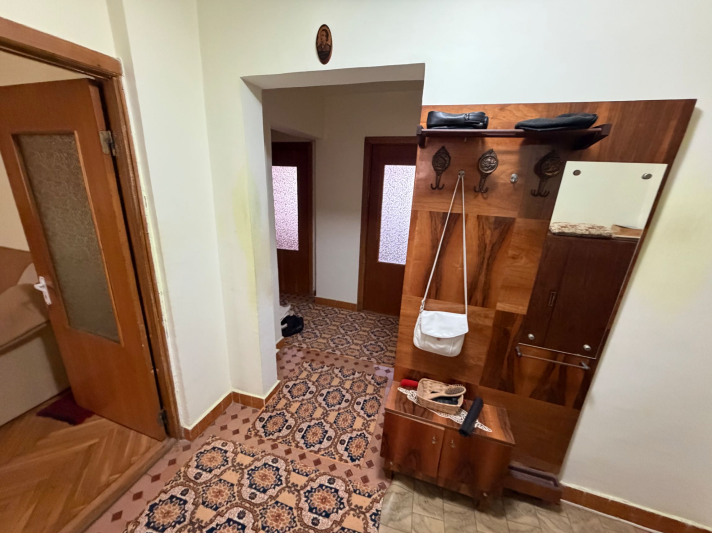 Apartament 3 camere, etaj 2 - Cugir — fotografia 12