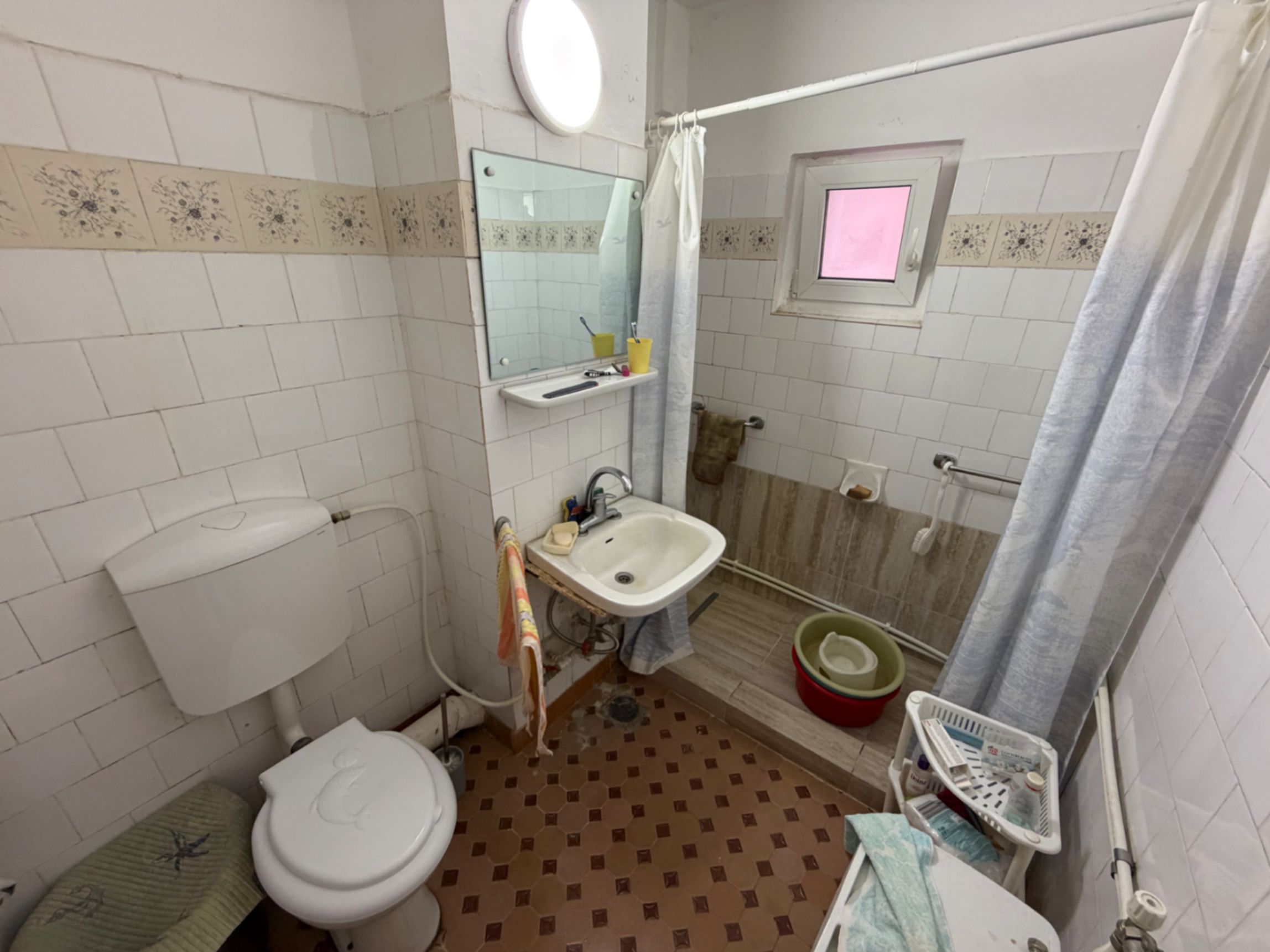 Apartament 3 camere, etaj 2 - Cugir — fotografia 8